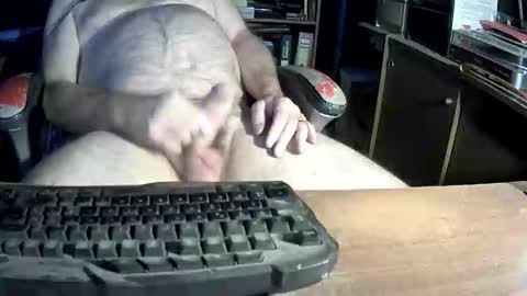 Snapshot of jeff_40962 chatting on 01-07-26, 11:51 Jeffrey Sinclair online show from 01-07-26, 11:51