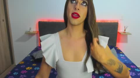 Snapshot of jeff_coleman chatting on 01-28-25, 11:17 ashley online show from 01-28-25, 11:17