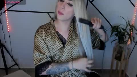 Snapshot of jeff_coleman chatting on 09-21-25, 10:17 ashley online show from 09-21-25, 10:17