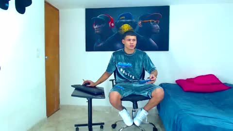 Snapshot of jeffer21_hot chatting on 01-09-25, 06:06 jeffer21_hot online show from 01-09-25, 06:06