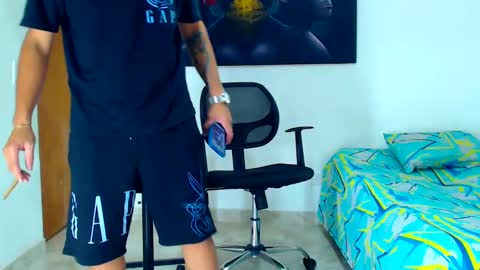 Snapshot of jeffer21_hot chatting on 01-22-25, 06:52 jeffer21_hot online show from 01-22-25, 06:52