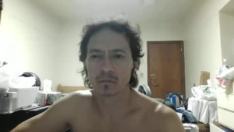 Snapshot of jeffh10 chatting on 10-31-25, 11:00 jeffh10 online show from 10-31-25, 11:00