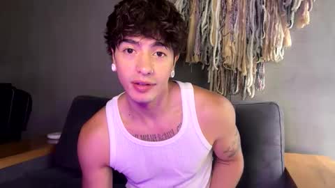 Jeffrey online show from 10-24-25, 05:42