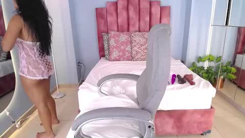 jeinnovemontenegr0 online show from 02-11-26, 11:59