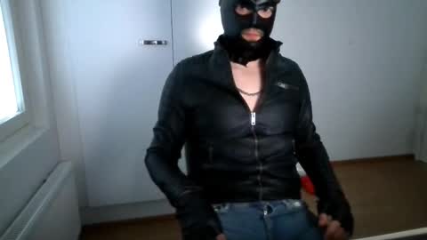 Snapshot of jeler888 chatting on 05-15-26, 06:26 jeler888 online show from 05-15-26, 06:26