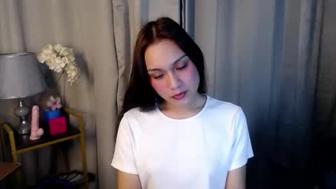 Snapshot of jelian365 chatting on 11-30-25, 06:12 Jelian online show from 11-30-25, 06:12