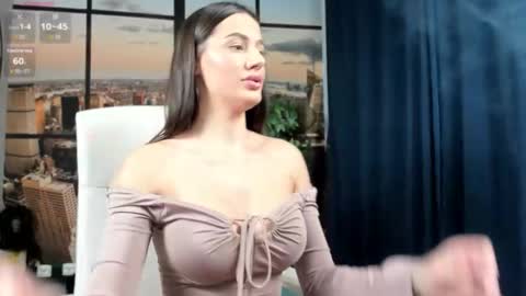 Snapshot of jelisse_jones chatting on 11-22-25, 02:49 Jelisse online show from 11-22-25, 02:49