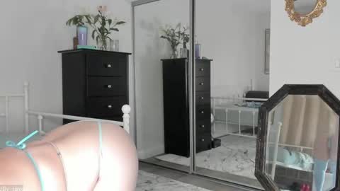 Snapshot of jelly_jinx chatting on 02-23-26, 01:58 jelly online show from 02-23-26, 01:58