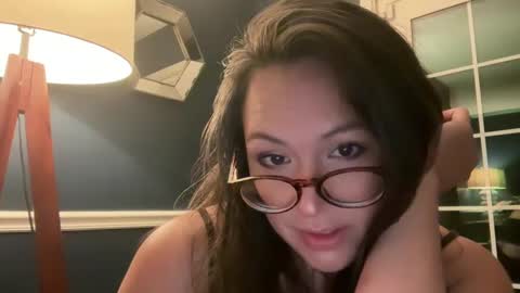 Snapshot of jellybeanin chatting on 12-17-24, 01:16 Jelli online show from 12-17-24, 01:16