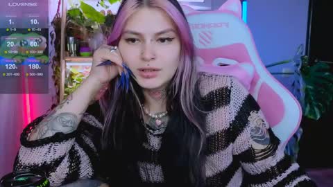 Snapshot of jelyaa chatting on 05-23-26, 04:33 Jelya online show from 05-23-26, 04:33