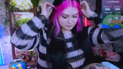 Snapshot of jelyaa chatting on 07-20-26, 10:12 Jelya online show from 07-20-26, 10:12