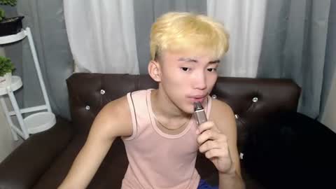 jemart_urnaughtboy online show from 06-13-26, 03:04