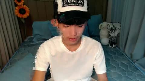 Snapshot of jemart_urnaughtboy chatting on 07-08-26, 12:42 jemart_urnaughtboy online show from 07-08-26, 12:42