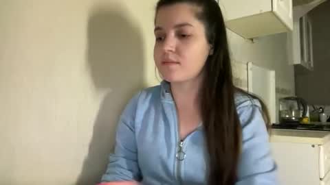 Snapshot of jen_heloise chatting on 11-11-25, 09:37 Jen Heloise online show from 11-11-25, 09:37