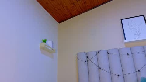 Jena  online show from 03-17-26, 02:49