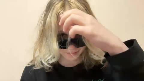 Jessica online show from 04-23-26, 12:29