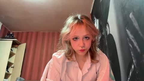 Snapshot of jenaehaby chatting on 05-16-26, 08:18 Jessica online show from 05-16-26, 08:18
