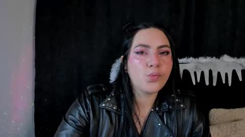 jeniferpowell_nm online show from 11-29-25, 07:06