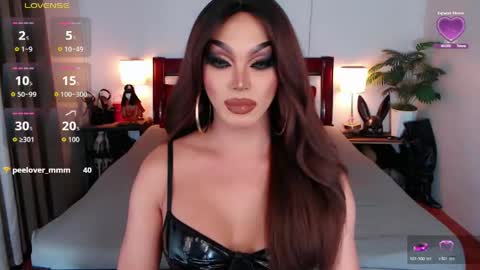 Queen Jenifer online show from 03-24-26, 09:09