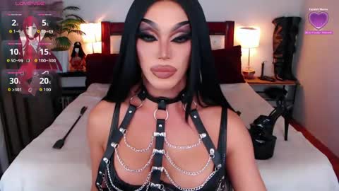Snapshot of jenifers_body chatting on 05-31-26, 06:20 Queen Jenifer online show from 05-31-26, 06:20