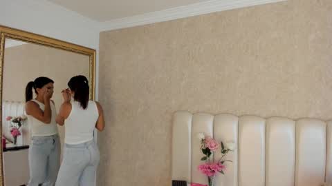 Samanta online show from 12-18-25, 07:09