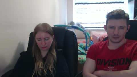 JenisAndPeter online show from 09-26-25, 07:56