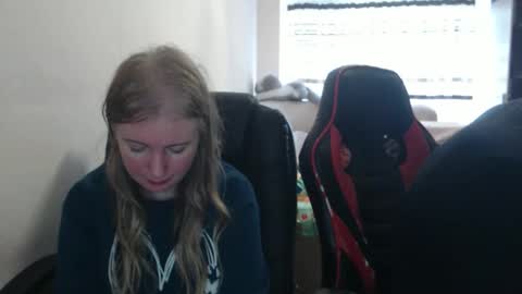 JenisAndPeter online show from 11-03-25, 08:15