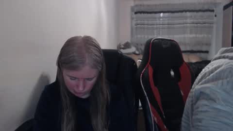 JenisAndPeter online show from 03-13-26, 07:42