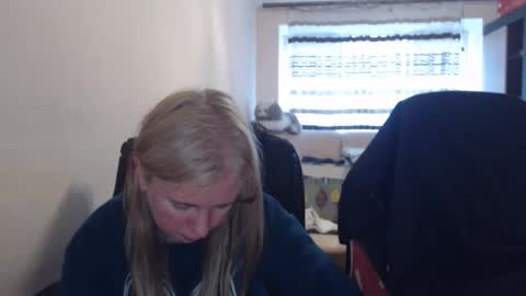 JenisAndPeter online show from 04-27-26, 05:16