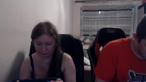 JenisAndPeter online show from 07-19-26, 06:44