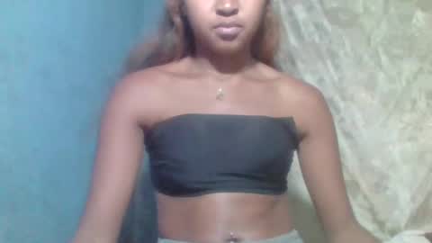 Snapshot of jenisca123 chatting on 06-15-26, 09:28 jenisca123 online show from 06-15-26, 09:28