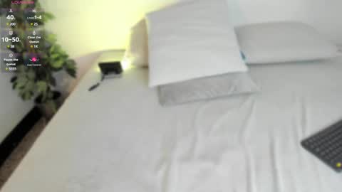 Snapshot of jenmagic chatting on 02-19-25, 02:55 jenmagic online show from 02-19-25, 02:55