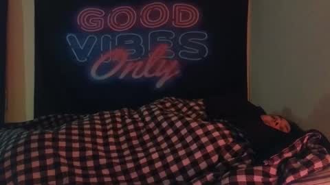  Dragon Queen. Be my Dragon --  and  online show from 04-23-26, 12:29