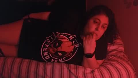 Snapshot of jennabrady chatting on 05-12-26, 09:50 Dragon Queen. Be my Dragon -- and online show from 05-12-26, 09:50