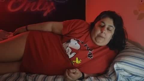 Snapshot of jennabrady chatting on 05-17-26, 10:28 Dragon Queen. Be my Dragon -- and online show from 05-17-26, 10:28