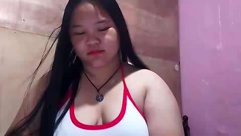 Snapshot of jennalyn_19 chatting on 11-02-25, 12:51 jennalyn_19 online show from 11-02-25, 12:51