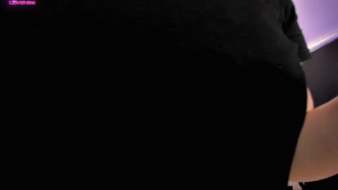 Jenna Olson  online show from 01-17-25, 06:12