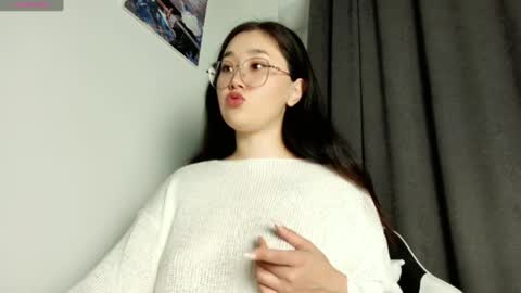 JENNA online show from 03-11-25, 01:56