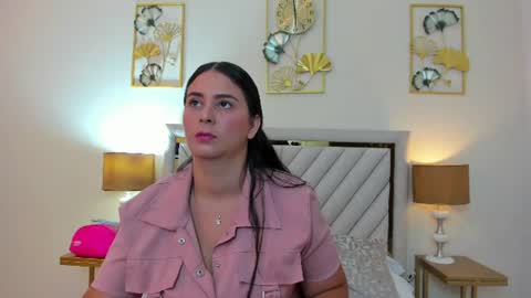 Snapshot of jenner_madison chatting on 07-17-26, 12:01 jenner_madison online show from 07-17-26, 12:01
