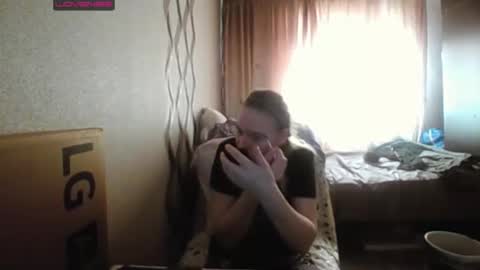 JenniDeep online show from 11-19-25, 06:02