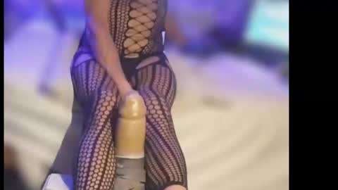 Jennie bttmcd online show from 09-10-25, 10:15