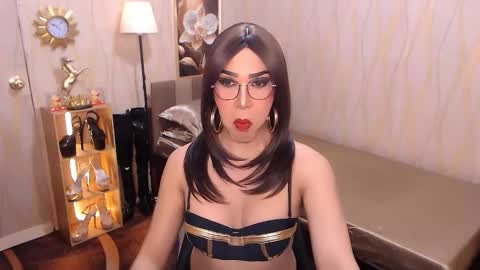 jenniegarcia online show from 01-17-26, 05:49