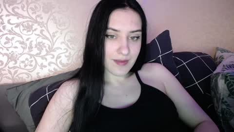 Snapshot of jennifeeeer chatting on 01-24-25, 09:58 Helen online show from 01-24-25, 09:58