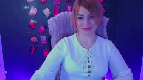 Jennifer online show from 04-20-26, 05:54