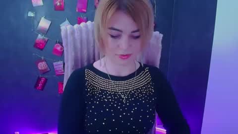 Jennifer online show from 05-02-26, 11:37
