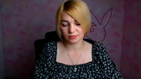 Jennifer online show from 06-22-26, 05:37