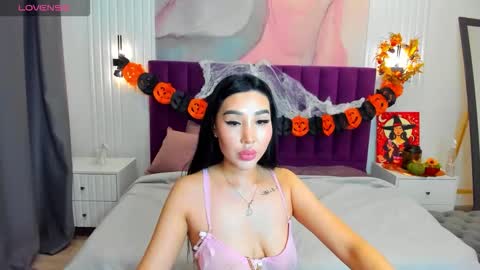 Jennifer online show from 11-01-25, 07:10