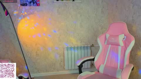 Snapshot of jennifer_richh chatting on 06-11-26, 01:05 jennifer online show from 06-11-26, 01:05