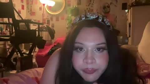 jennifer_robbie online show from 12-10-24, 05:28