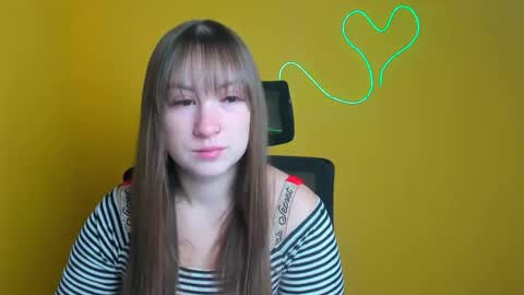 Jennifer online show from 10-20-25, 05:41